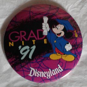 GRAND NITE 91 Disneyland   Pin Brooch